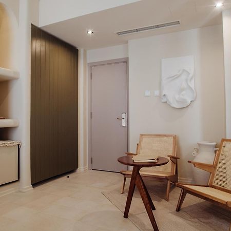 Thymises Boutique Hotel カコペトリア エクステリア 写真