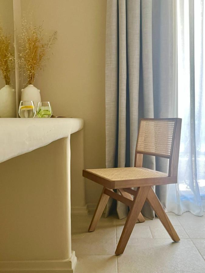 Thymises Boutique Hotel カコペトリア エクステリア 写真