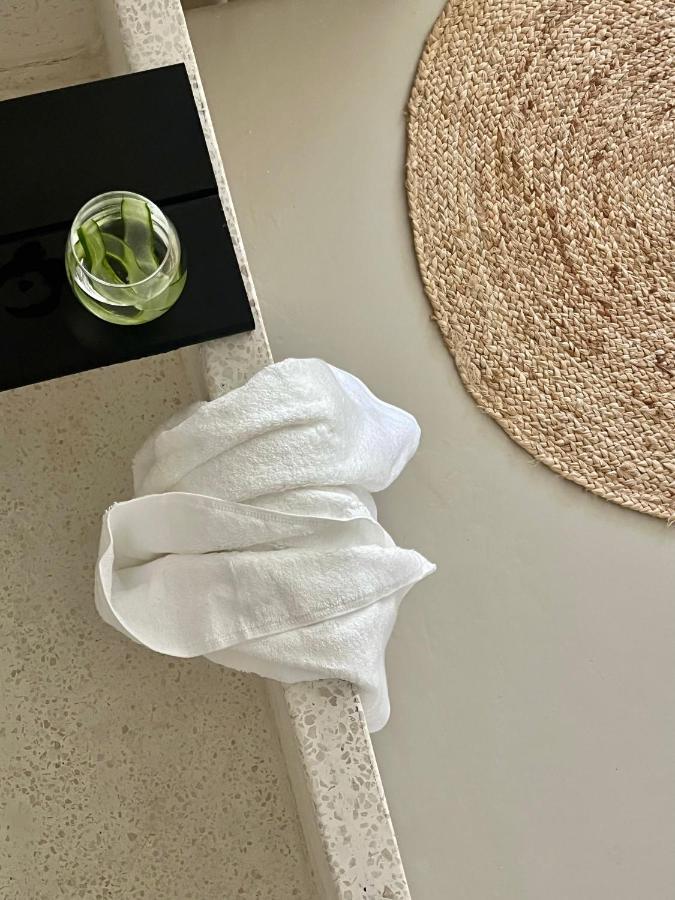 Thymises Boutique Hotel カコペトリア エクステリア 写真