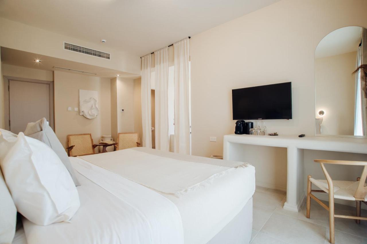 Thymises Boutique Hotel カコペトリア エクステリア 写真