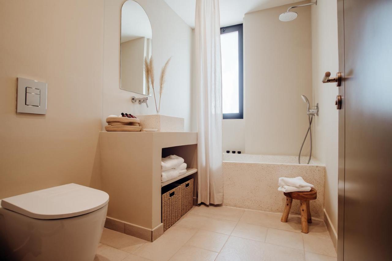 Thymises Boutique Hotel カコペトリア エクステリア 写真