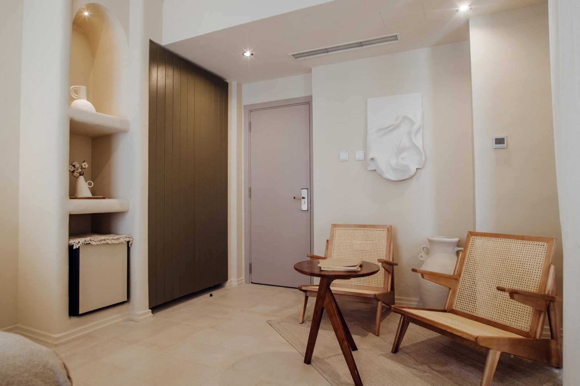 Thymises Boutique Hotel カコペトリア エクステリア 写真